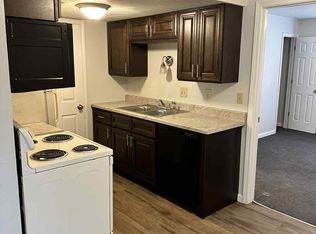 547 N 40th St APT 3, Belleville, IL 62226