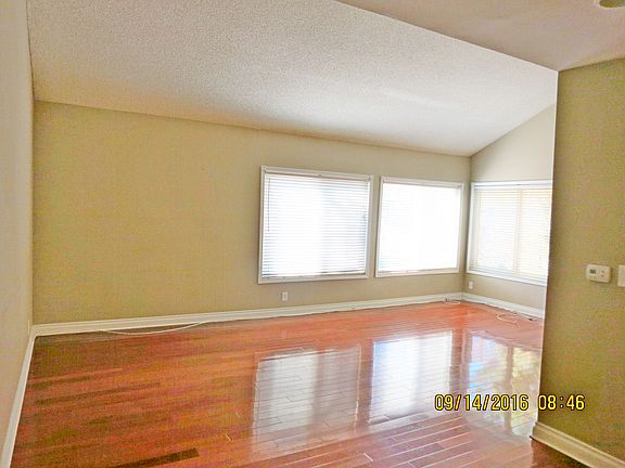 2nd image of 22643 Margarita Dr