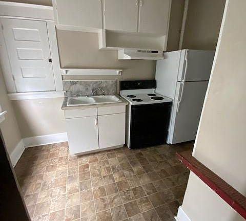 4th image of 708 S 8th St #A