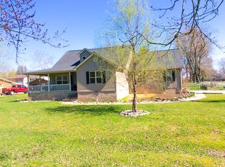 127 Charleys Creek Rd, Culloden, WV 25510