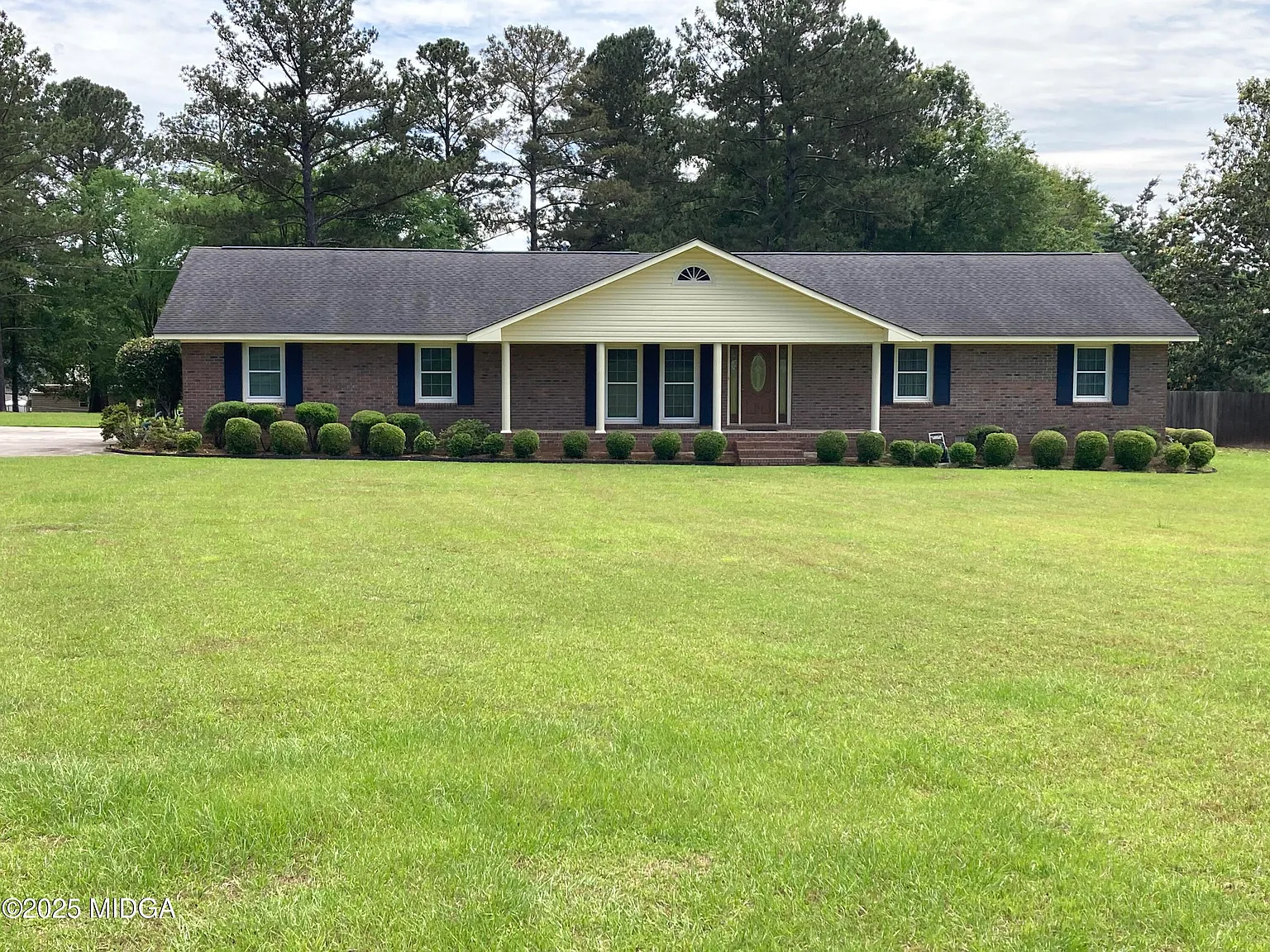 6236 Stapleton Rd photo 1
