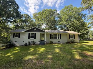 105 Lone Oak Dr, Dickson, TN 37055