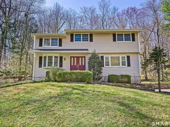 145 Wilton Road East, Ridgefield, CT 06877