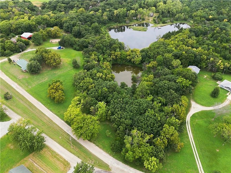 1st image of 8567 Willow Ln