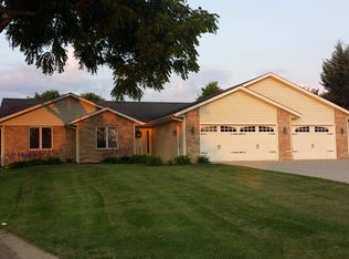 4767 Staffordshire Ct, Loves Park, IL 61111