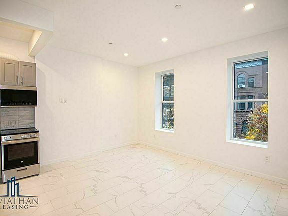 3rd image of 115 W 136th St #Bb4