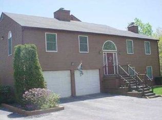 5390 Post Rd APT 1, Warwick, RI 02818