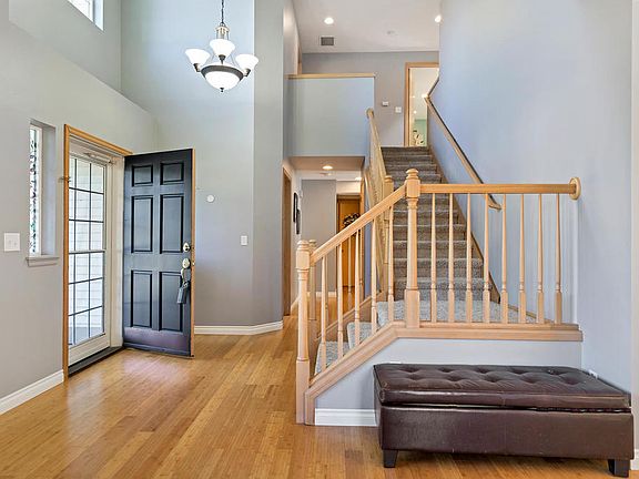 4th image of 5132 Perry Dr SE