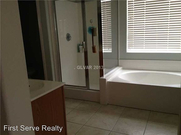 5th image of 5933 Tamarack Lodge Ln