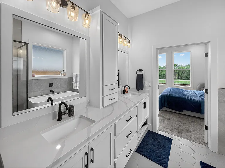 16001 Aparados Way — Photo 12