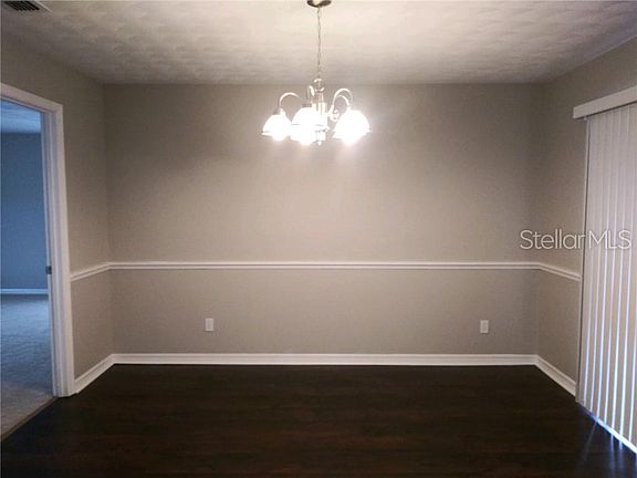 4th image of 1213 Beechdale Dr