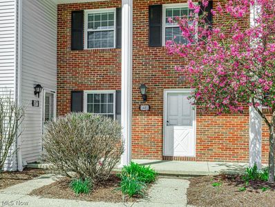 (Undisclosed Address), Cuyahoga Falls, OH, 44221