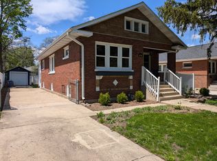 918 Webster Ave, Wheaton, IL 60187