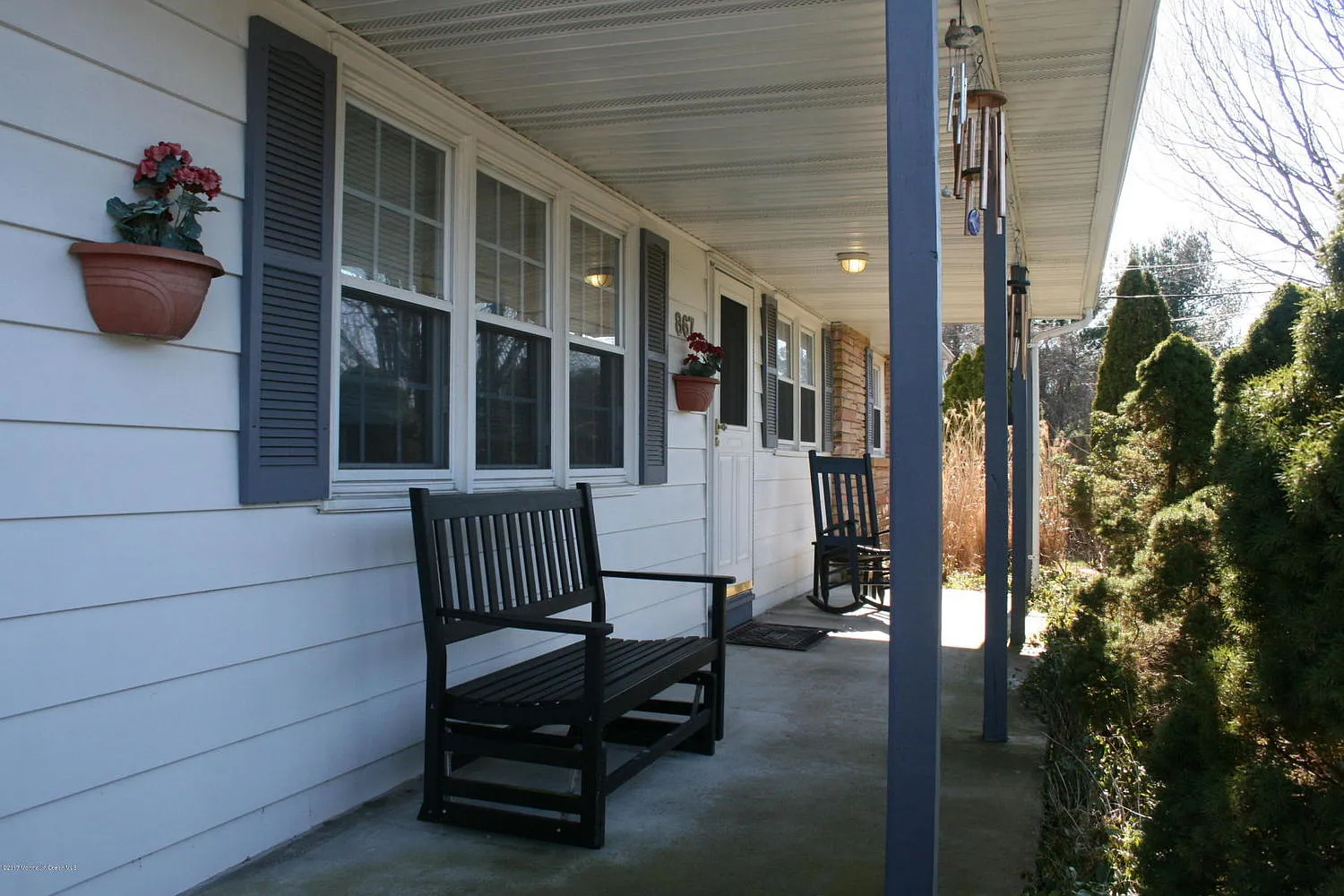 867 Monmouth Rd photo 1