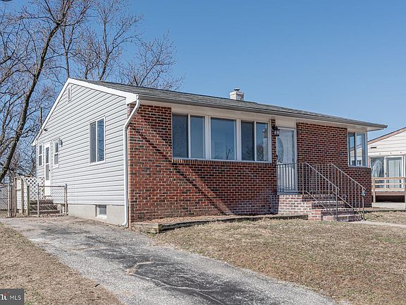 2nd image of 1602 Pleasantville Dr
