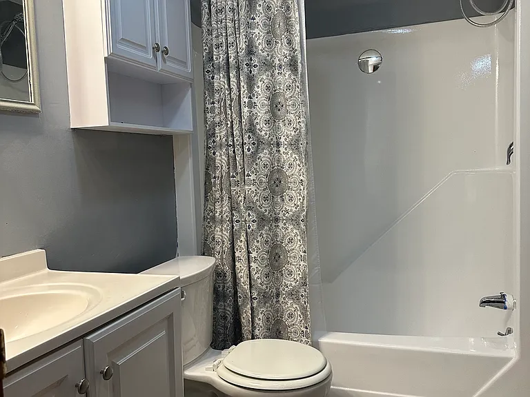 63 Lafayette St #3 — Photo 2