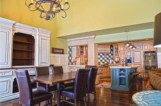 1st image of 1137 Stonebridge Cir