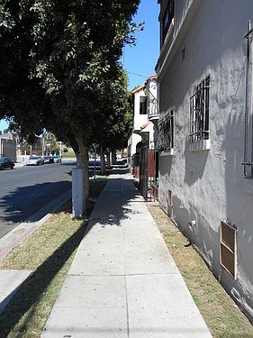 3rd image of 1549 W 35th St