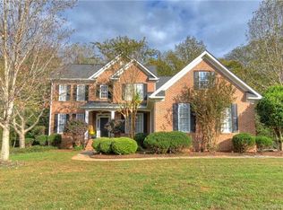 1703 Crestgate Dr, Waxhaw, NC 28173