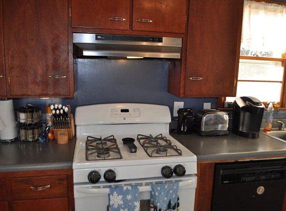 4th image of 1706 Cottage Grove Pl