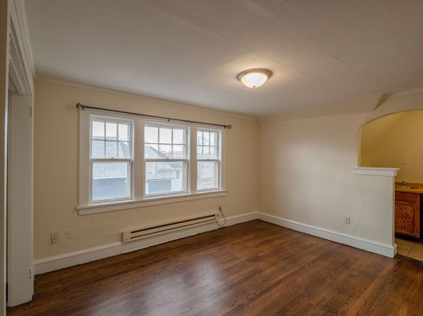 1228 3rd Ave SE Unit 1-8