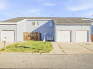 1905 Basswood Ln, Glendale Heights, IL 60139