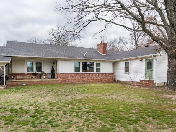 89 Orchard Ln, Brinkley, AR 72021