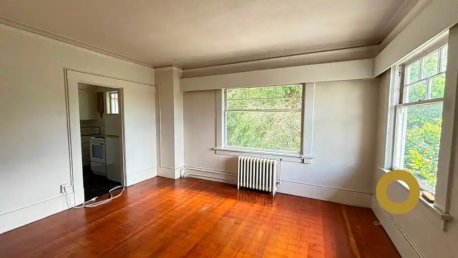 1st image of 1191 W 12th Ave #22