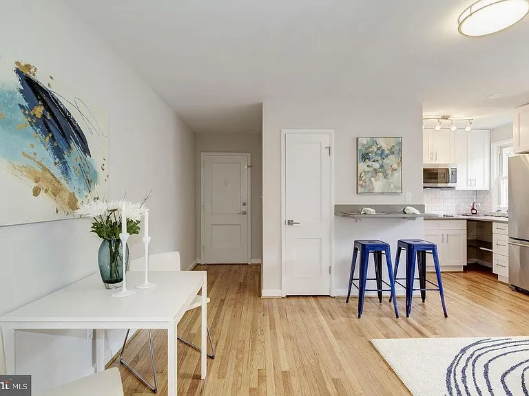 4004 Beecher St NW #301 — Photo 11