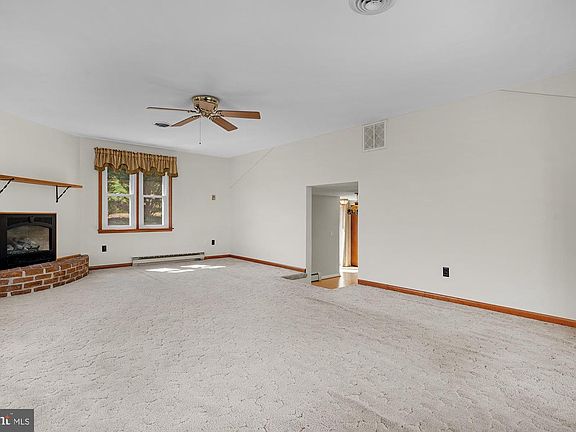 5th image of 2837 Traceys Mill Rd