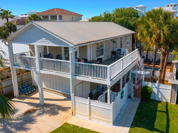 67 Miami St, Miramar Beach, FL 32550