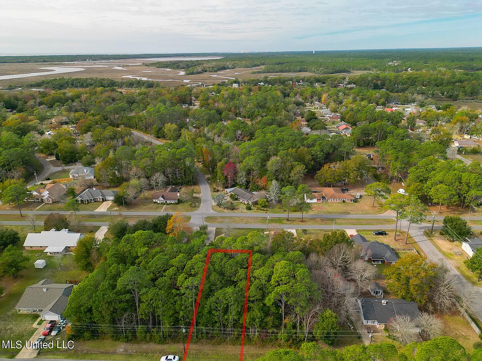 2nd image of Barracuda Dr Lot 9
