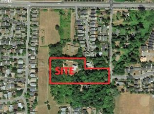 945 SW 211th Ave, Beaverton, OR 97003