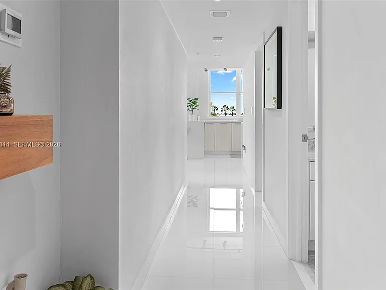 800 Claughton Island Dr #505 — Photo 6