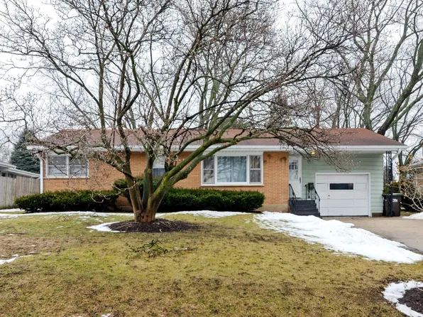 4208 Ponca St, McHenry, IL 60050