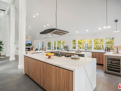 22029 Canon Dr, Topanga, CA, 90290