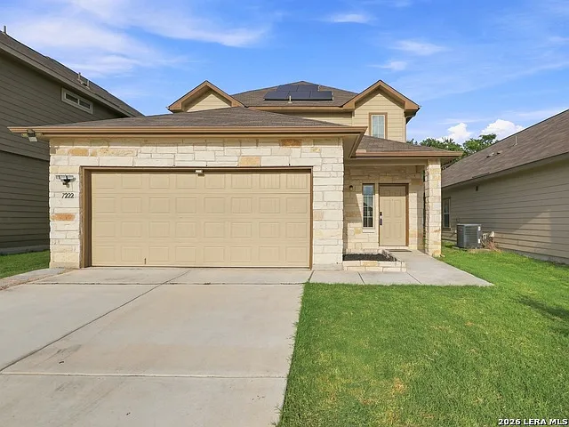 5 bed, 3.5 bath, 2652 sqft, $2,550 — Photo 2