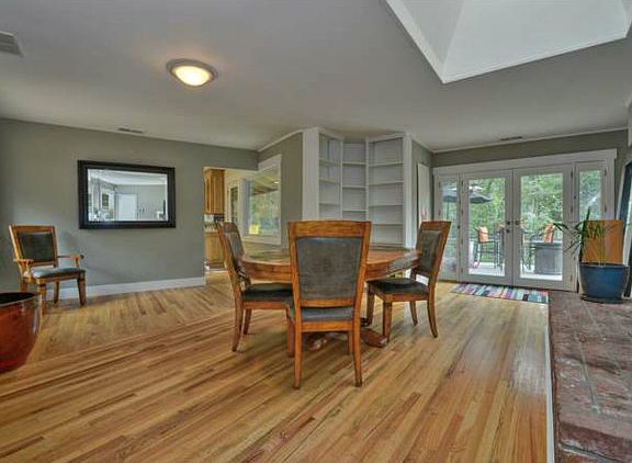 4th image of 20972 Saratoga Hills Rd