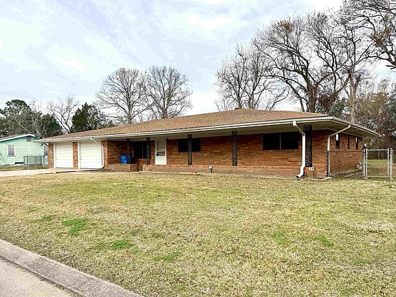 3rd image of 301 Lagonda Rd