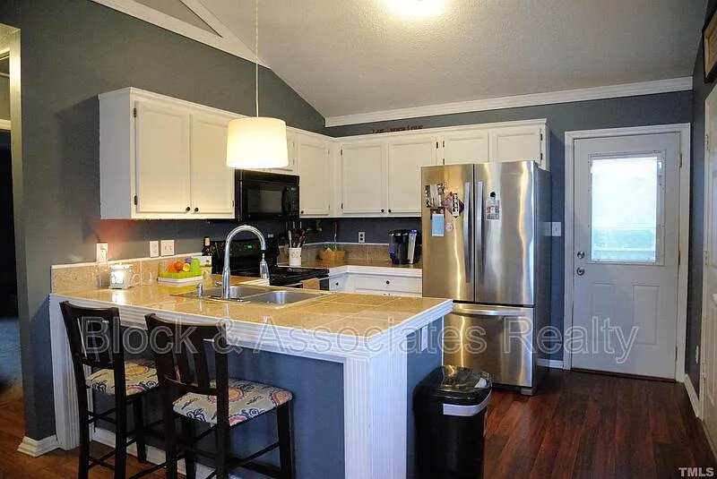 Building Photo - 4125 Cobble Ct
