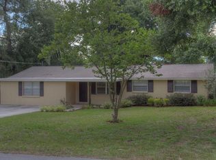37154 Janet Cir, Dade City, FL 33525