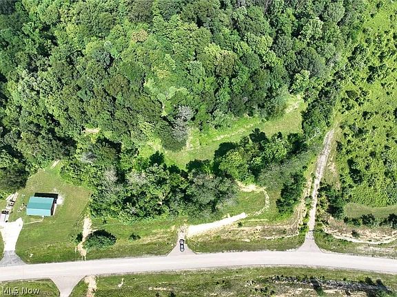 5th image of Point Lookout Rd