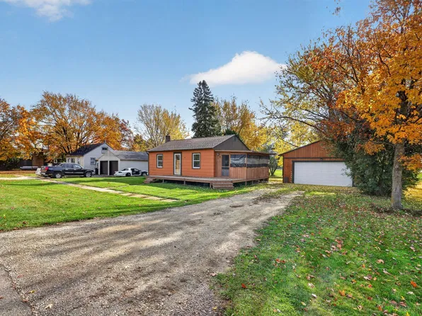 102 South St, Ostrander, MN 55961