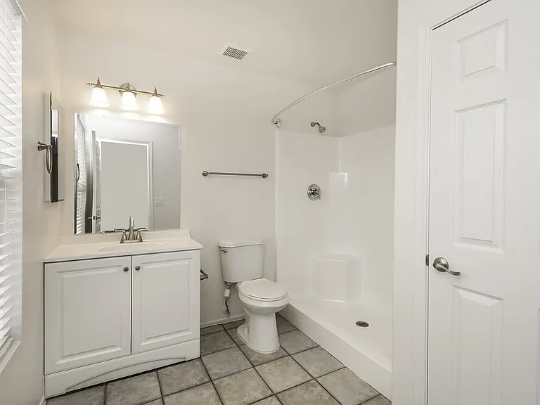 2236 E Spruce Dr — Photo 11