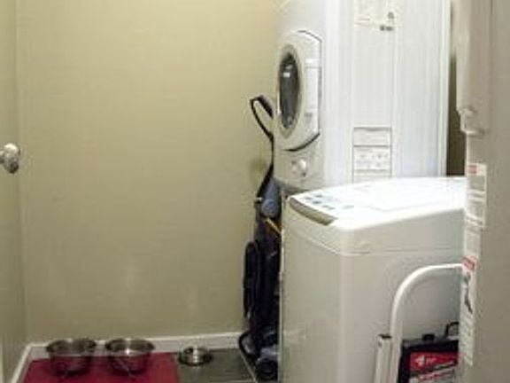 5th image of 3616 Greenwood Ave N APT 3