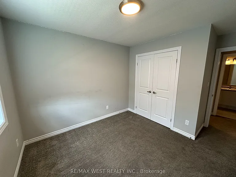 2753 Asima Dr — Photo 24