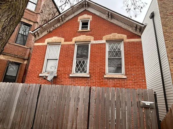 1744 W 17th St, Chicago, IL 60608