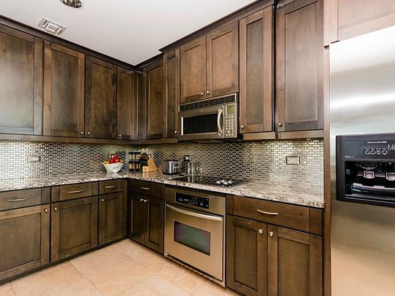 3rd image of 450 Knights Run Ave Unit 1502