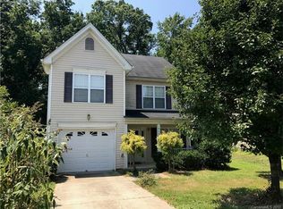 615 Wilderness Trail Dr, Charlotte, NC 28214