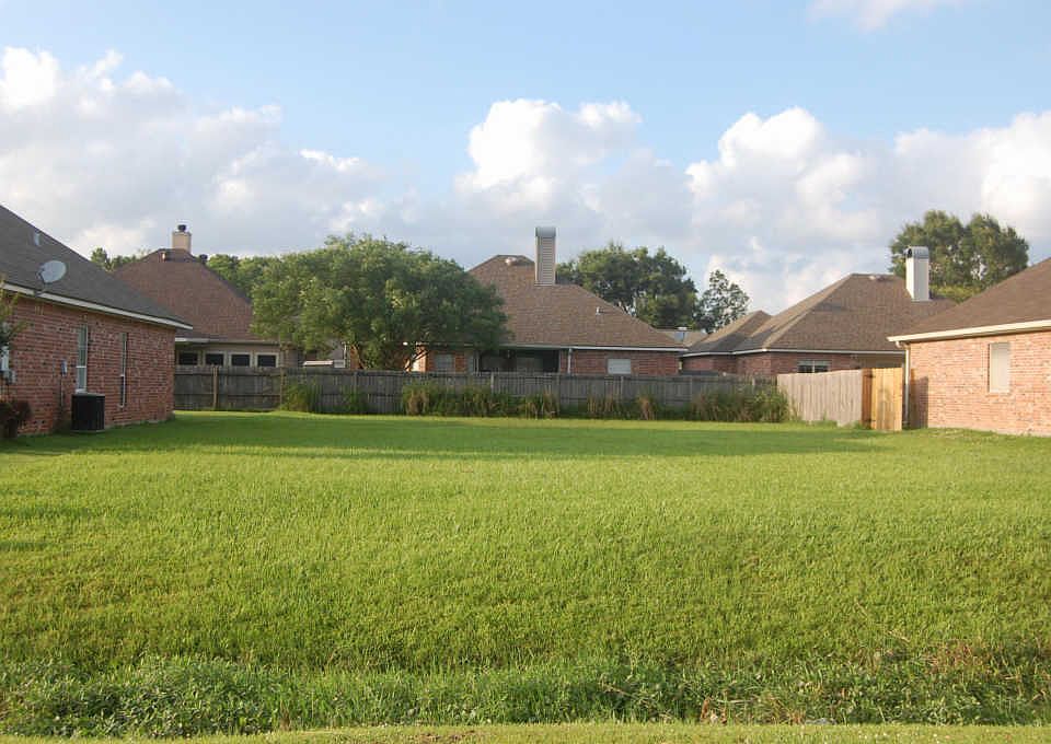 1st image of 610 Glade Blvd